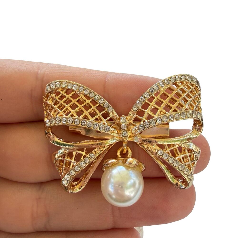 Vintage Jewelry Gold Tone  Ribbon Rhinestone Bow Brooch Pin with dangling pearl